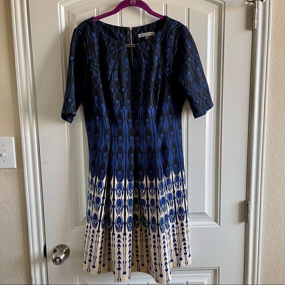 Danny & Nicole Blue Print 3/4 Sleeve Fit and Flare Midi Dress SZ 10 EUC - Picture 3 of 8